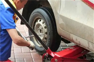 花溪附近拖车24小时服务热线电话