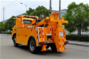 花溪高速路拖车费